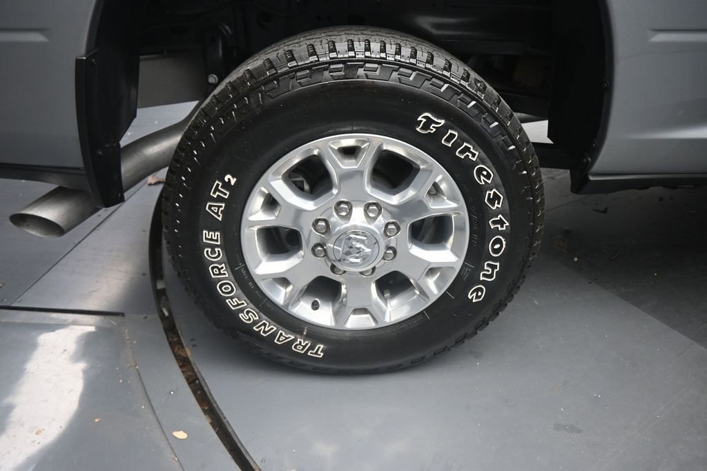 Used 2024 RAM 2500 Laramie AWD/4WD image 26