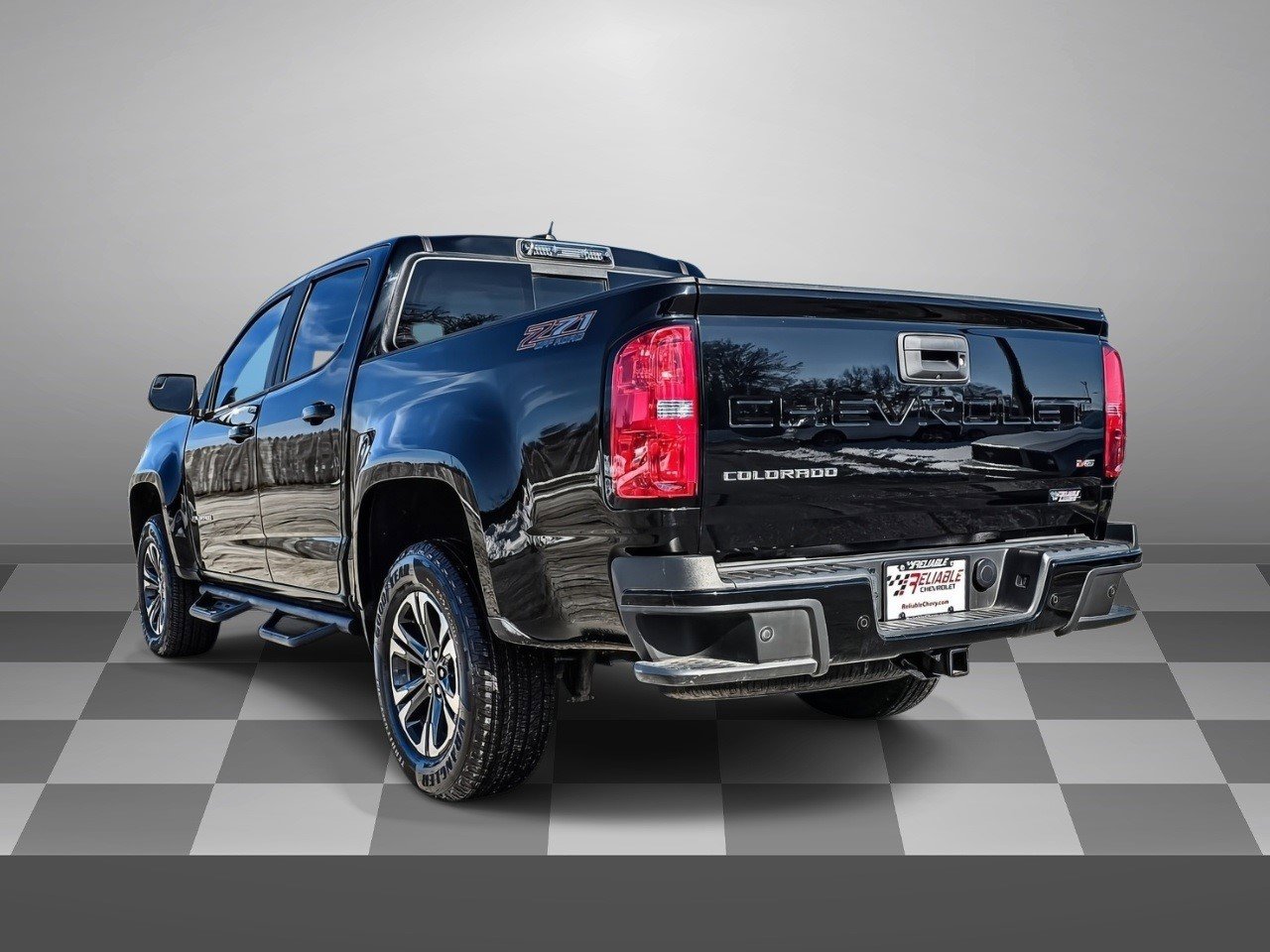 Used 2022 Chevrolet Colorado Z71 image 4