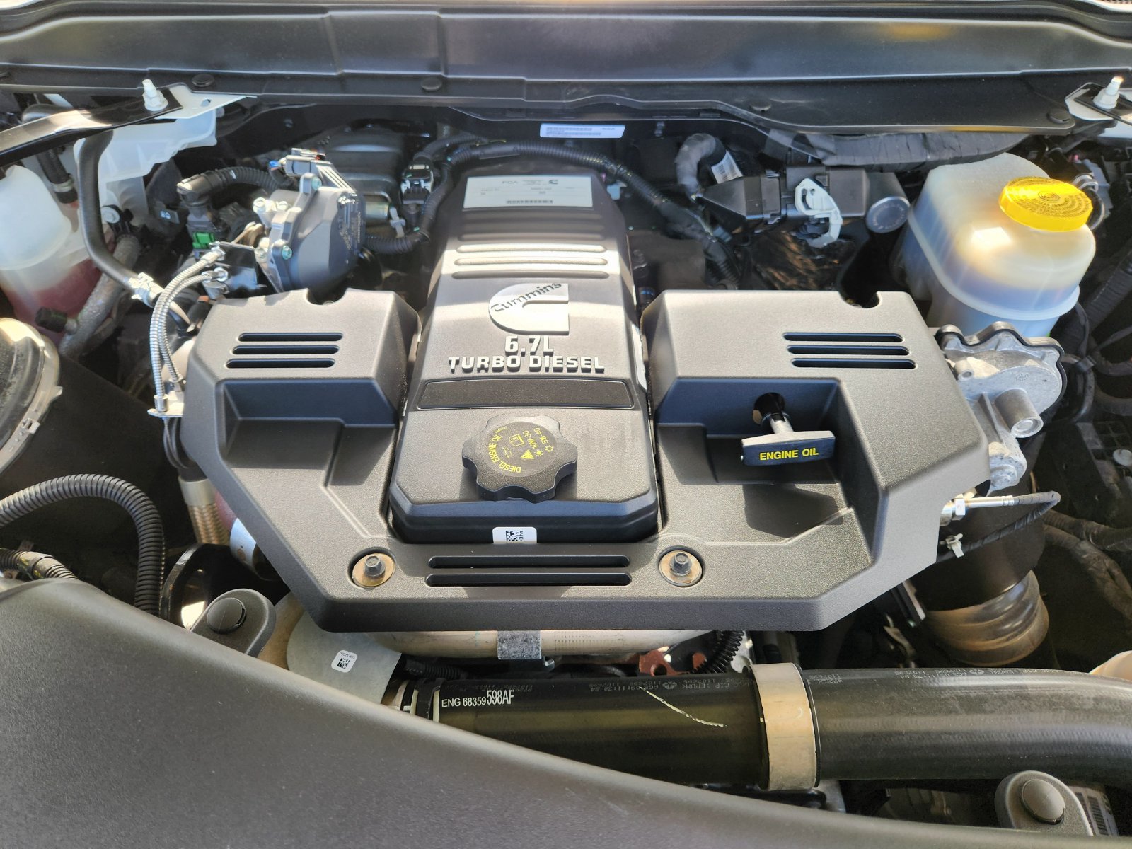 Used 2024 RAM 2500 Limited AWD/4WD image 35