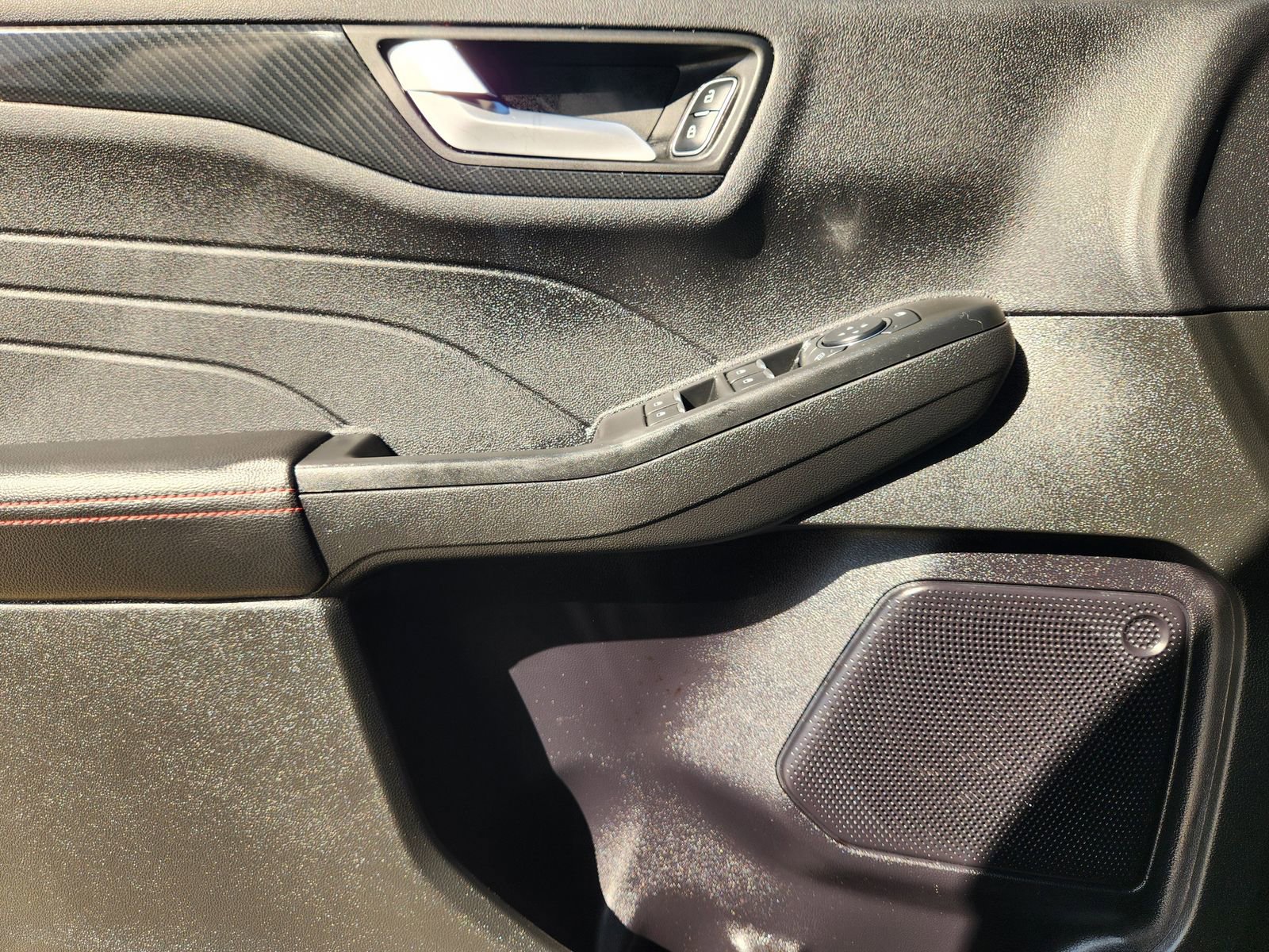 Used 2023 Ford Escape ST-Line w/ Tech Pack #1 image 24