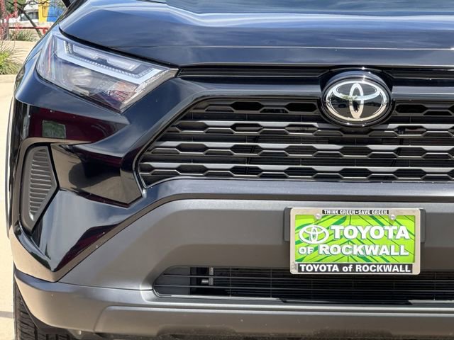 Used 2025 Toyota RAV4 XLE w/ Convenience Package FWD image 8
