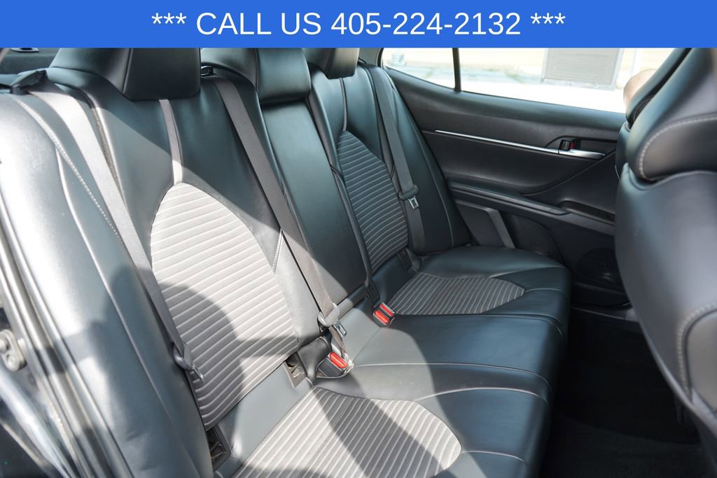 Used 2021 Toyota Camry SE image 25