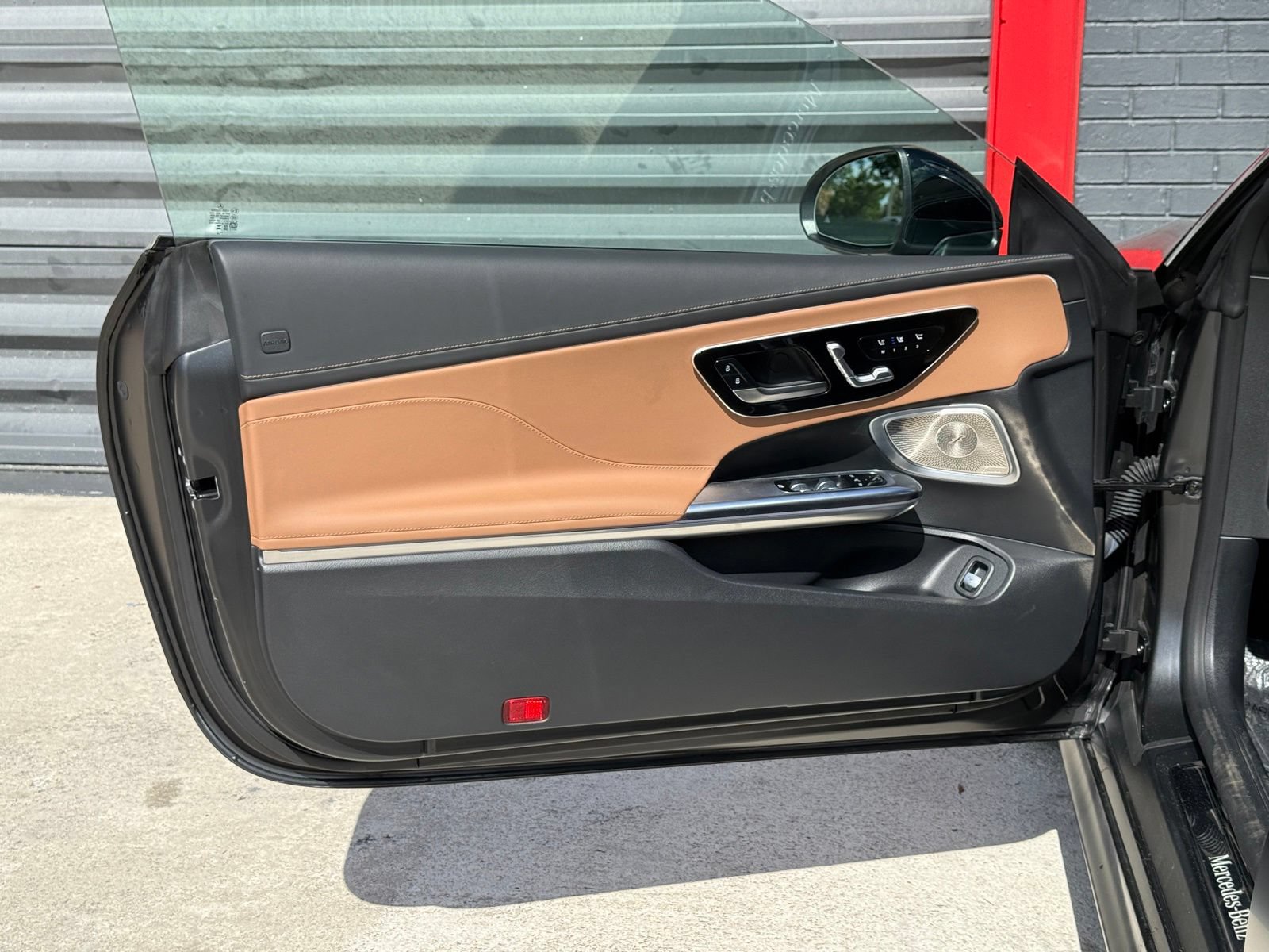 Used 2024 Mercedes-Benz CLE 300 4MATIC Cabriolet image 20