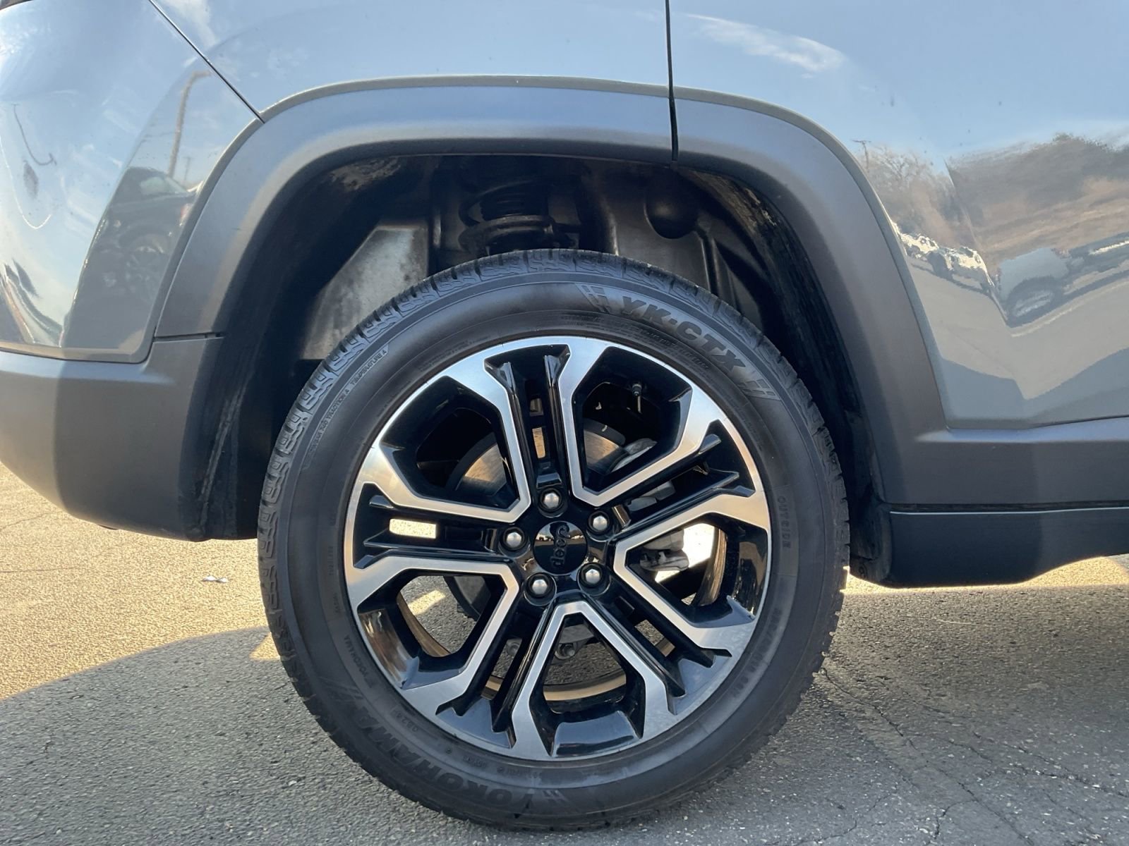 Used 2022 Jeep Compass Limited AWD/4WD image 26