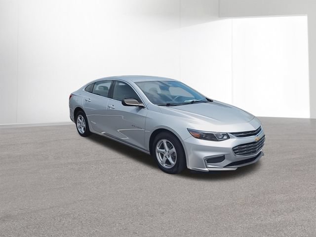 Used 2017 Chevrolet Malibu LS FWD image 2