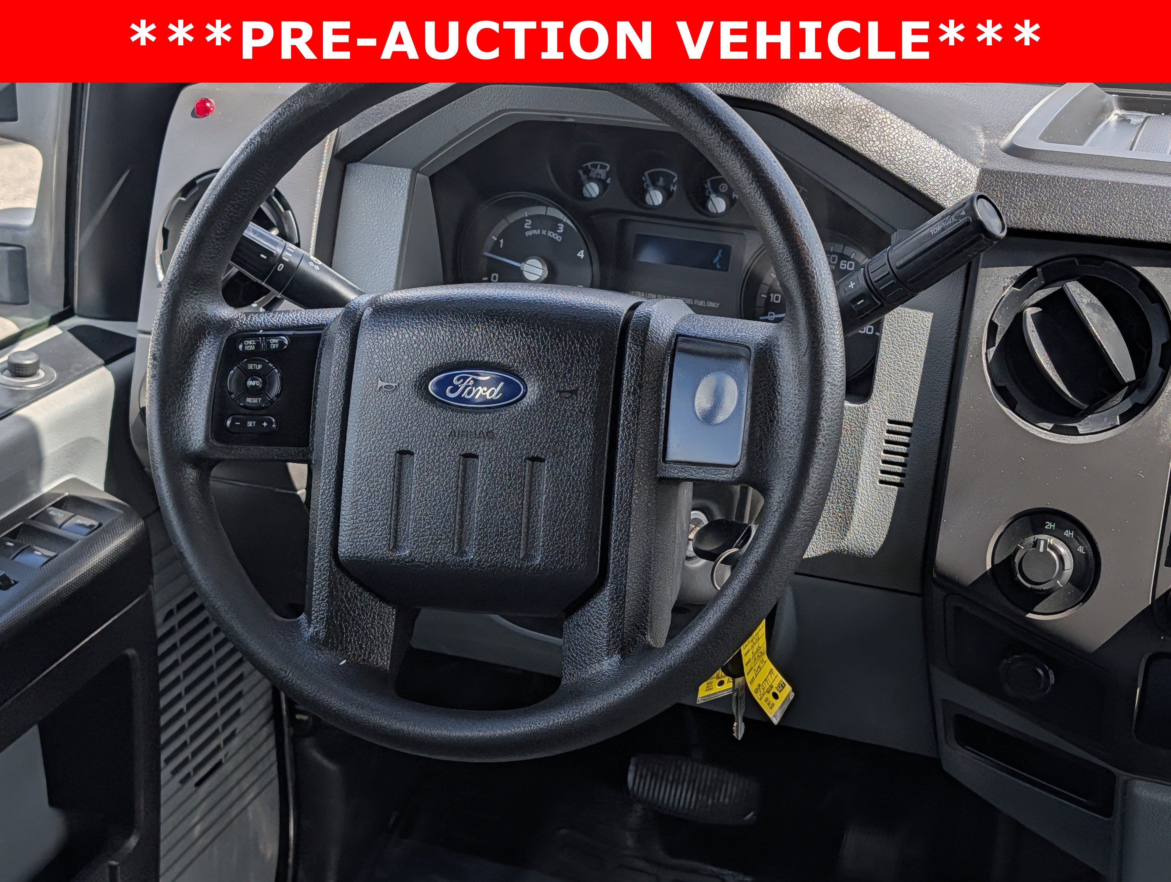 Used 2016 Ford F550 4x4 Crew Cab Super Duty image 16