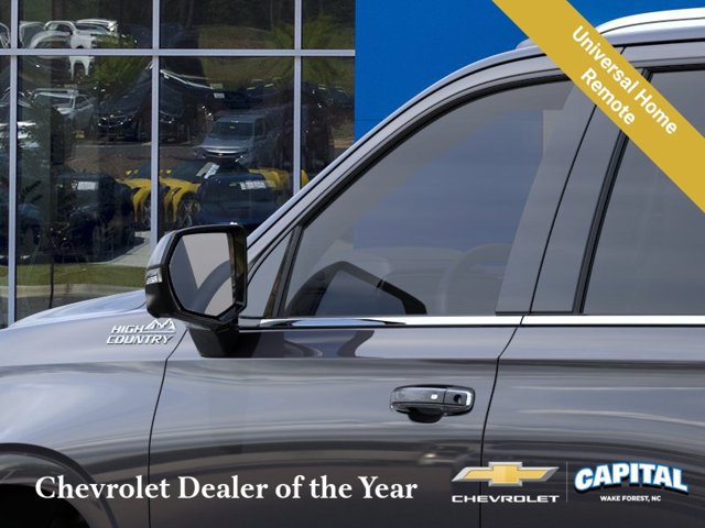 New 2026 Chevrolet Tahoe High Country w/ Sun And Tow Package AWD/4WD image 13