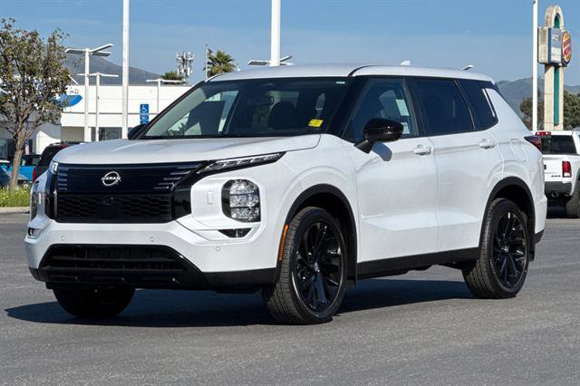 New 2026 Nissan Rogue SL image 8