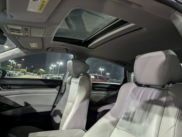 Used 2019 Honda Accord Touring image 27
