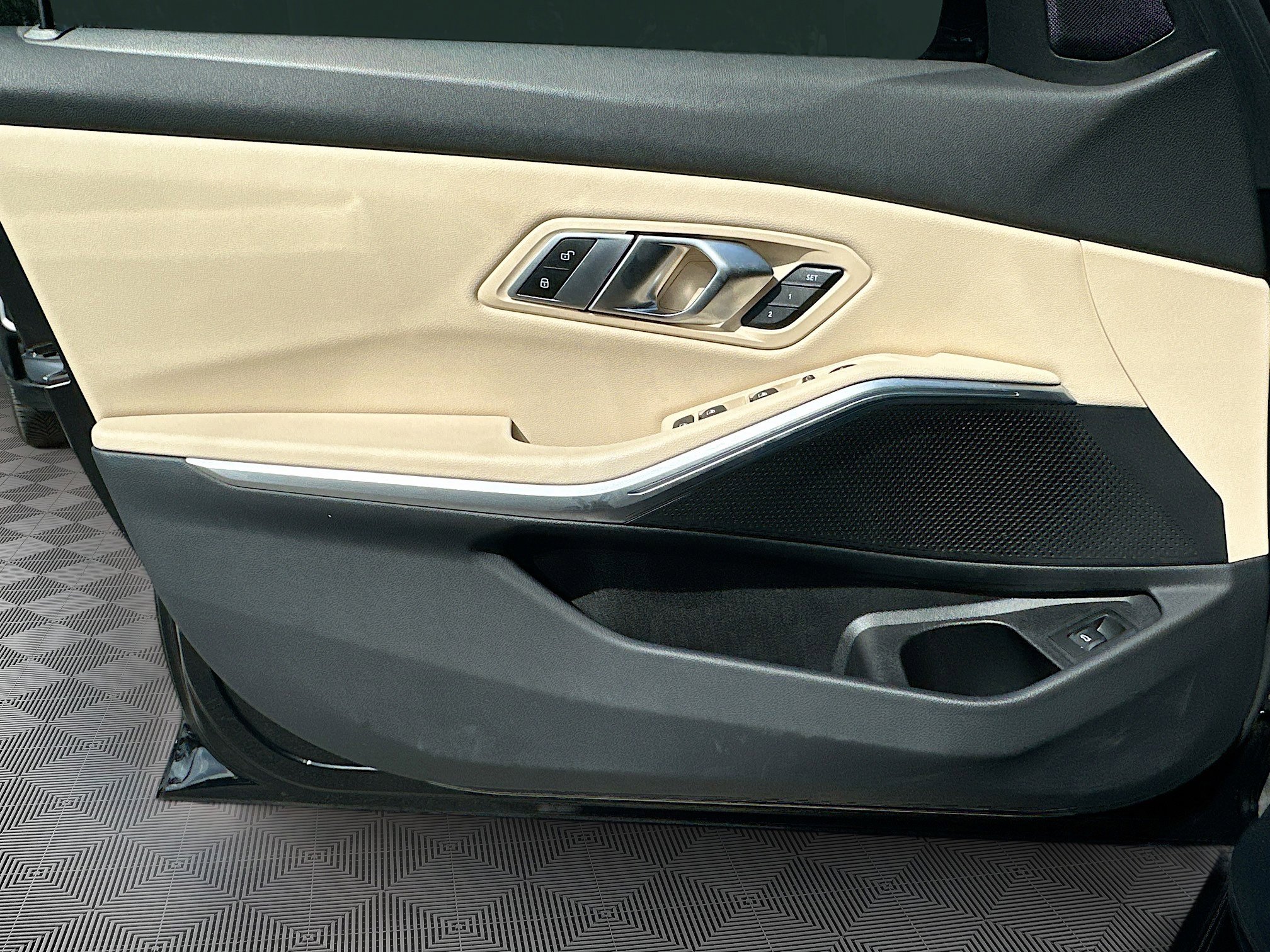 Certified 2022 BMW 330i Sedan w/ Driving Assistance Package image 22