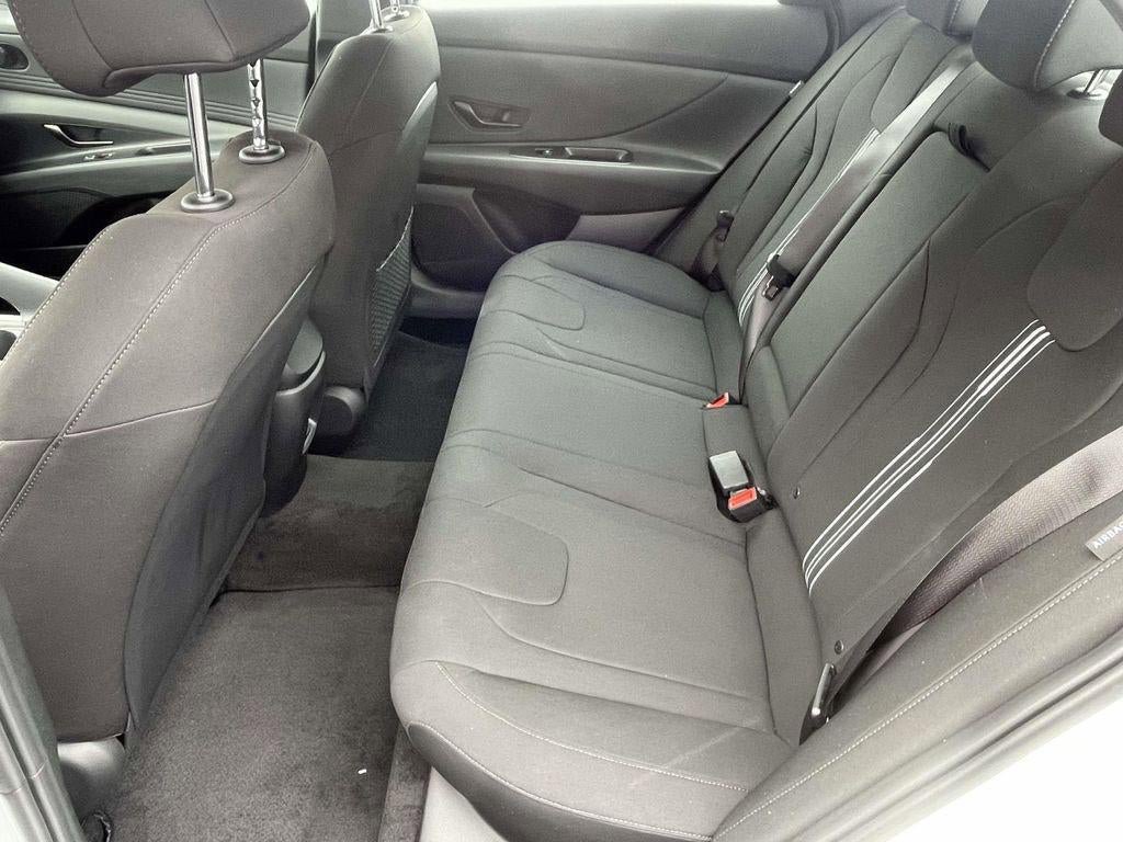 New 2026 Hyundai Elantra SEL Sport Premium image 28