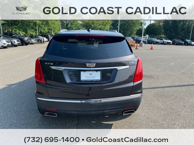 Used 2017 Cadillac XT5 Luxury w/ Driver Awareness Package FWD image 3
