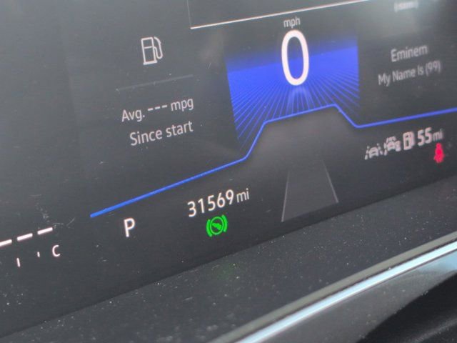 Used 2024 Volkswagen Tiguan SE image 16