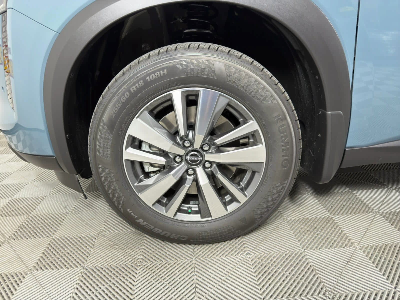 New 2026 Nissan Pathfinder SL FWD image 10