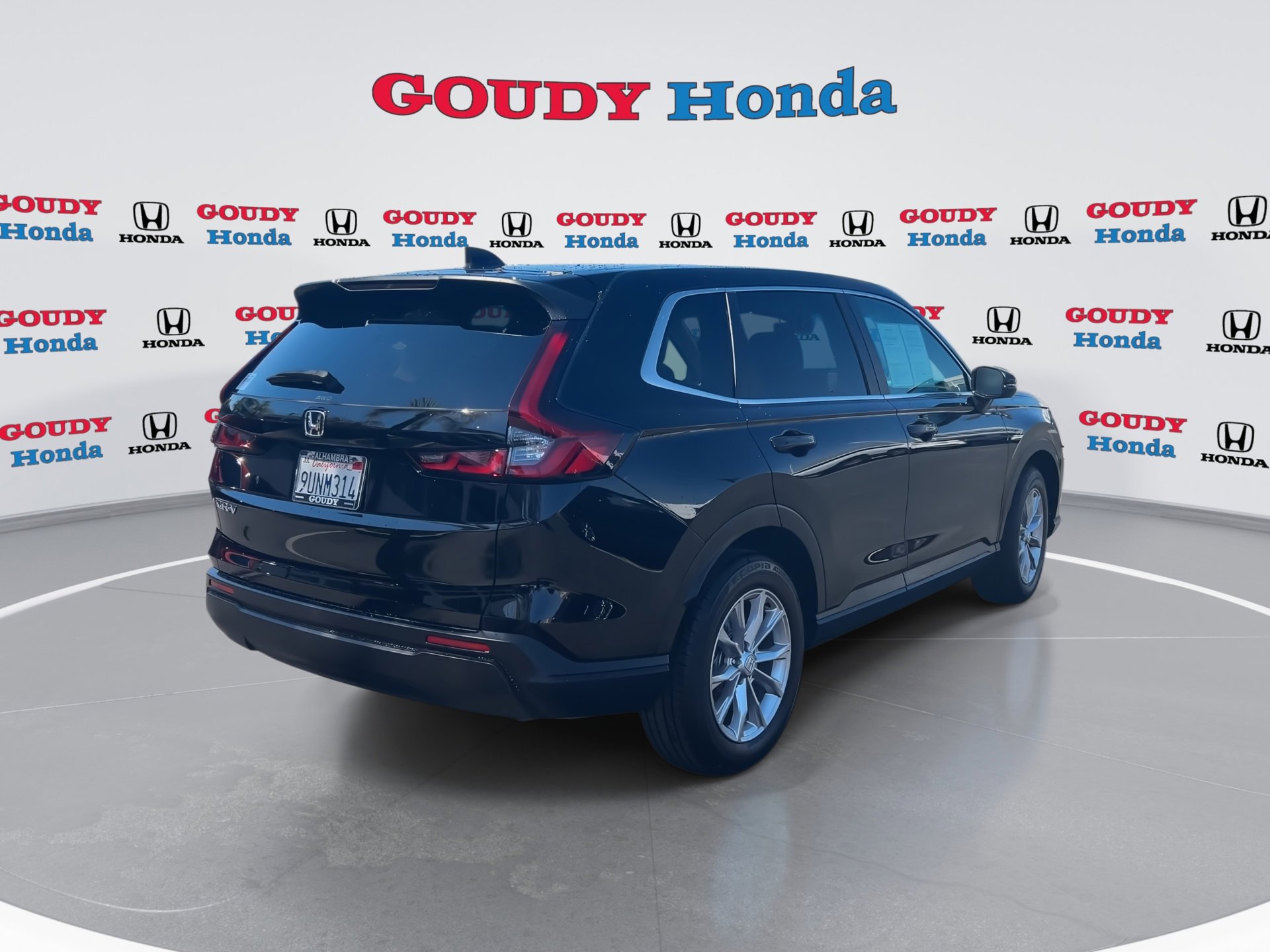 Certified 2025 Honda CR-V EX image 4