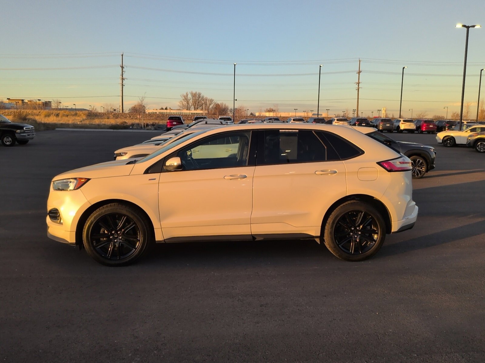 Used 2020 Ford Edge ST-Line image 4