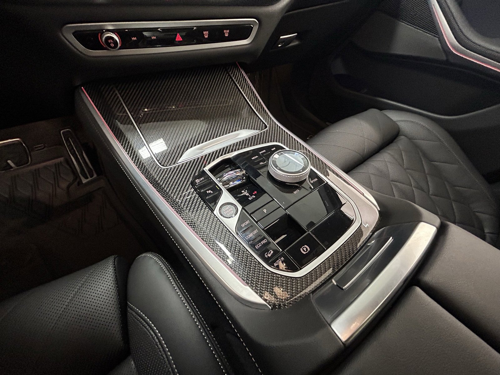 Used 2025 BMW X5 M60i image 21