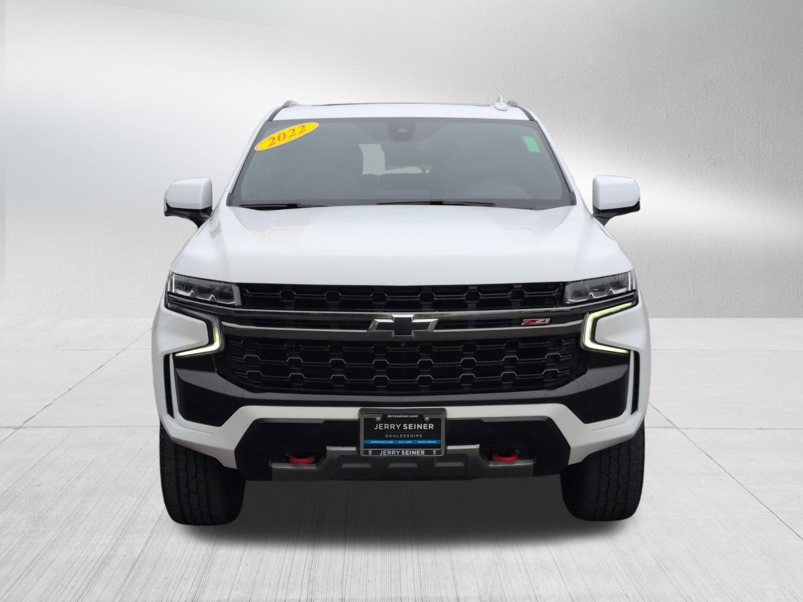 Used 2022 Chevrolet Tahoe Z71 w/ Luxury Package AWD/4WD image 9