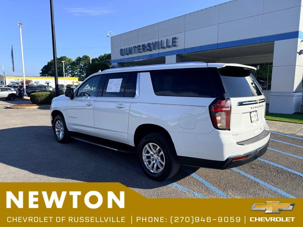 Used 2022 Chevrolet Suburban LT RWD image 22