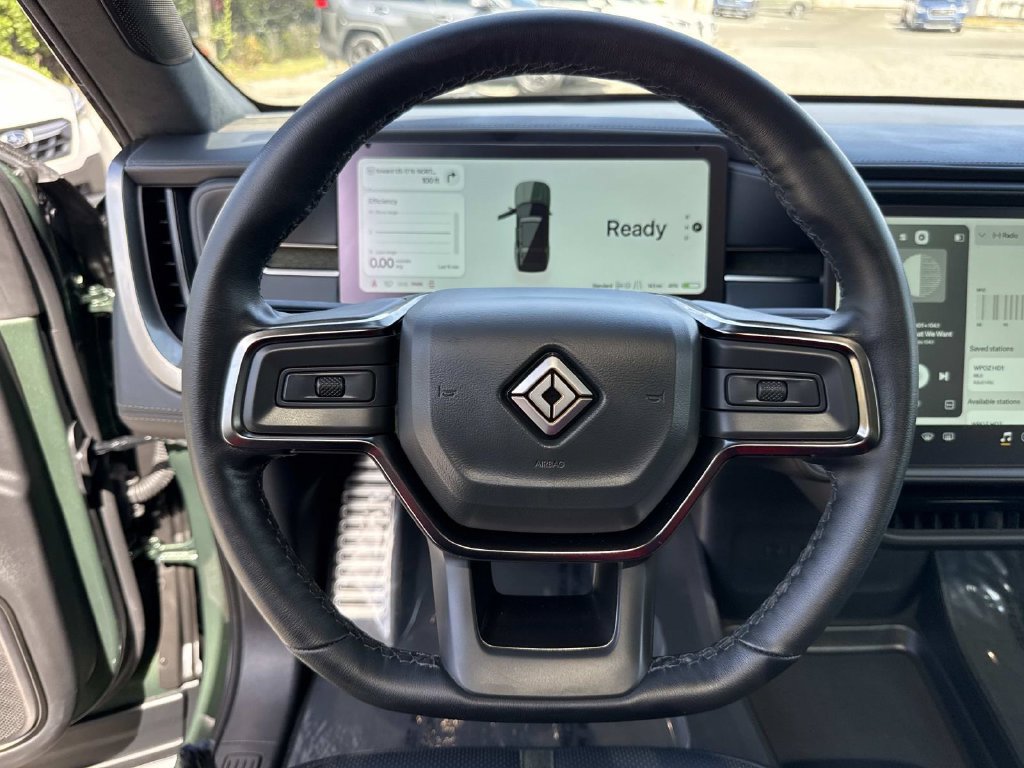 Used 2024 Rivian R1S Adventure Dual AWD/4WD image 39