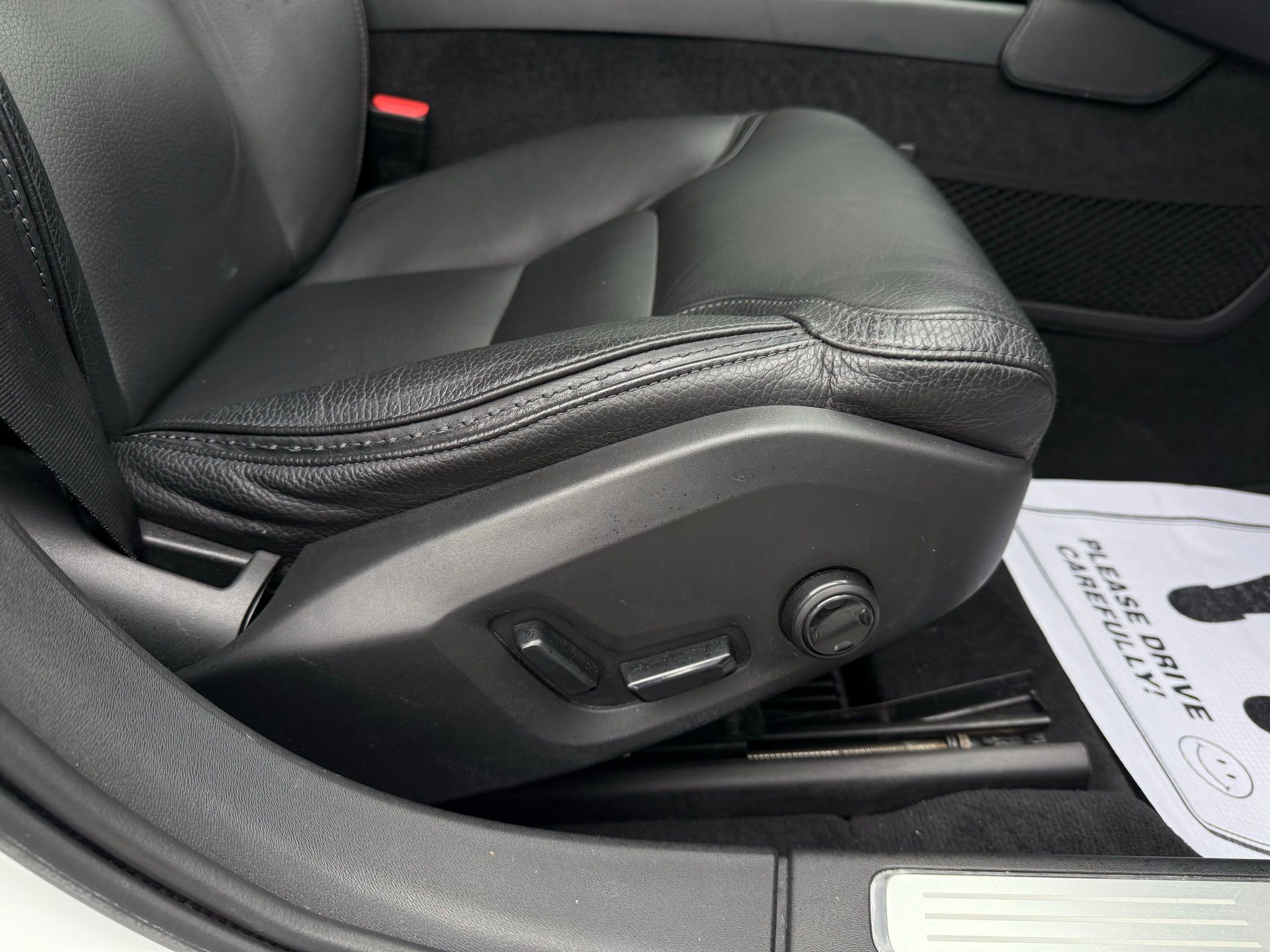 Used 2018 Volvo V90 T5 Cross Country w/ Convenience Package image 24