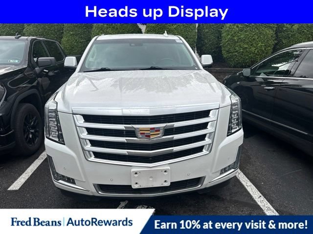 Used 2019 Cadillac Escalade Premium Luxury AWD/4WD image 2