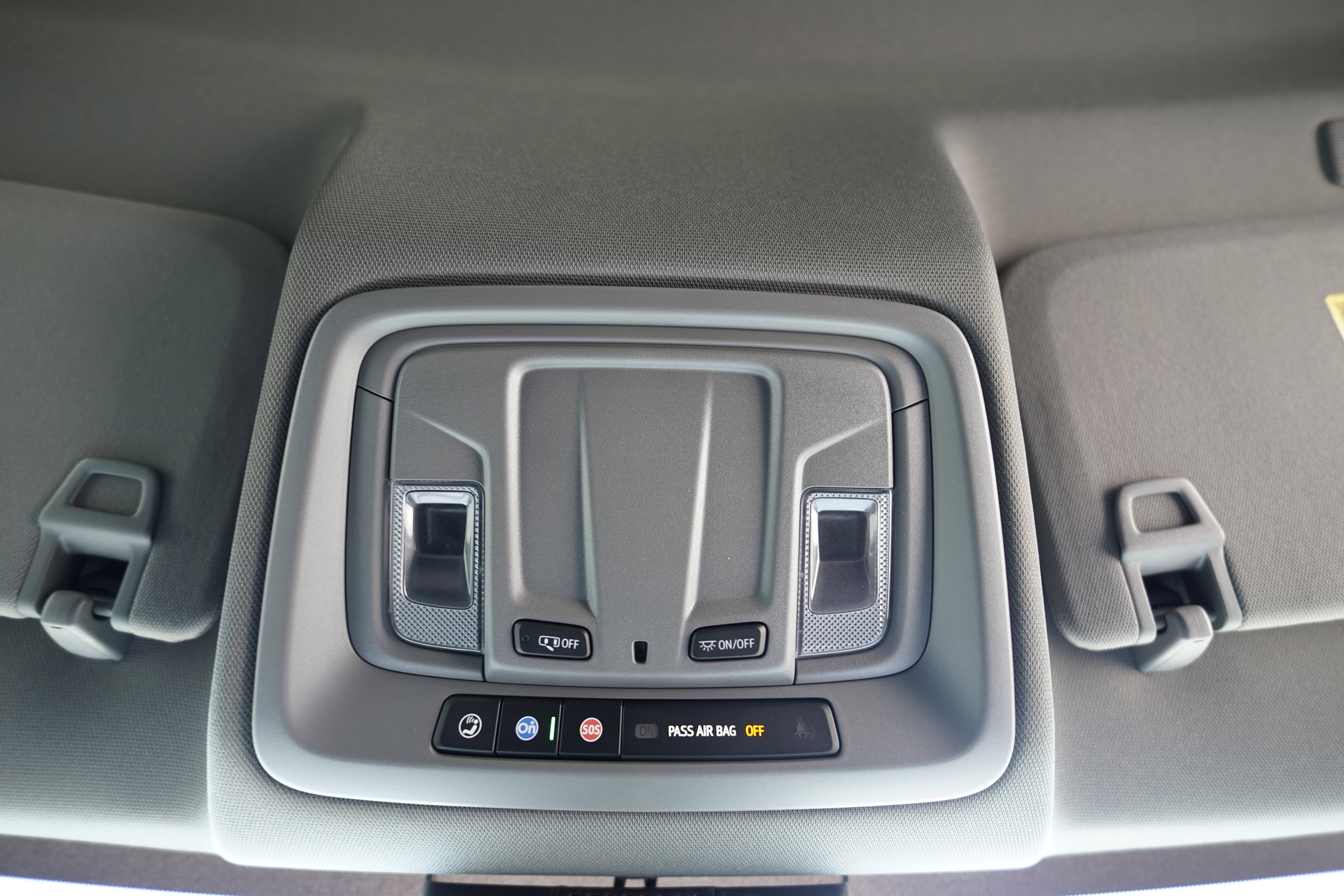 Used 2024 Chevrolet Silverado 1500 LT AWD/4WD image 23