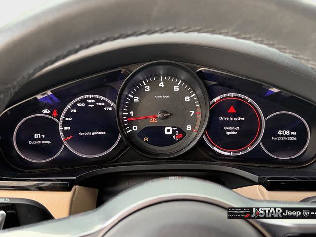 Used 2023 Porsche Cayenne Platinum Edition image 17