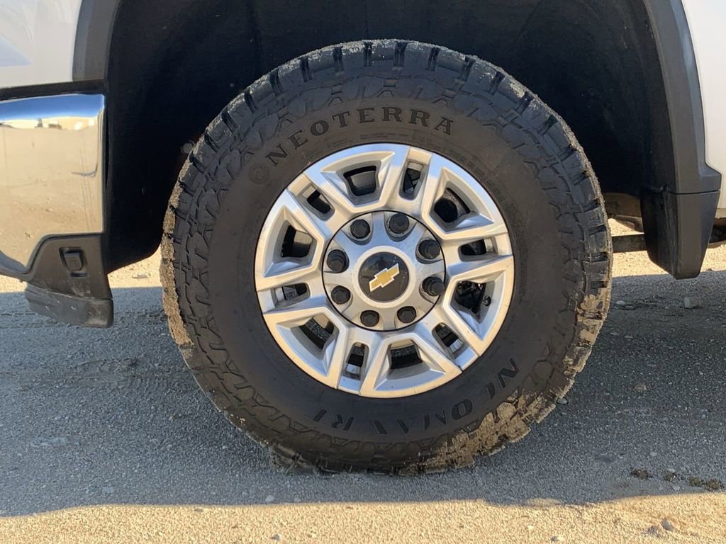 Certified 2024 Chevrolet Silverado 2500 LT image 31