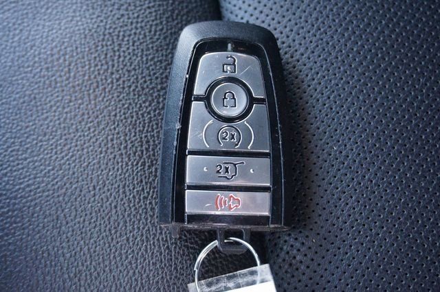 Certified 2022 Ford Explorer Limited w/ Limited Technology Package image 20