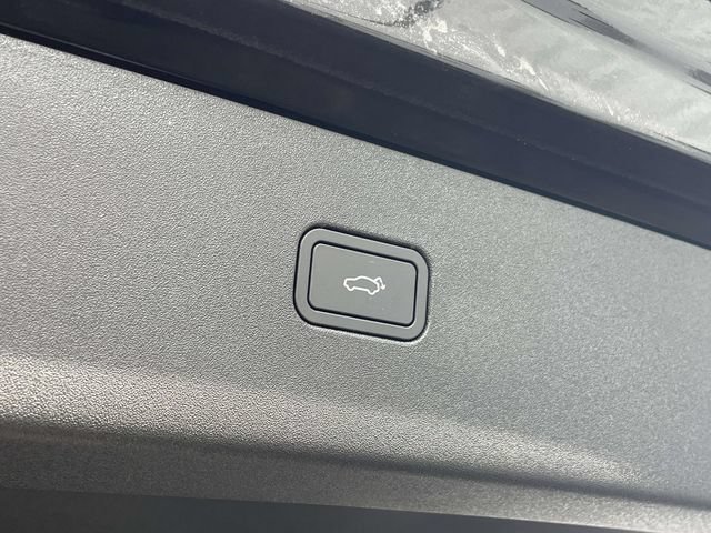 New 2026 Volvo EX30 Plus w/ Climate Package AWD/4WD image 19