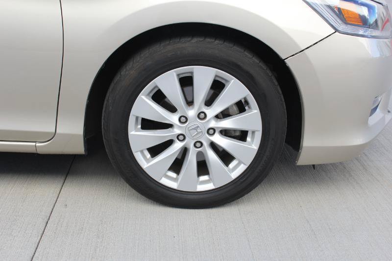 Used 2015 Honda Accord EX-L image 42
