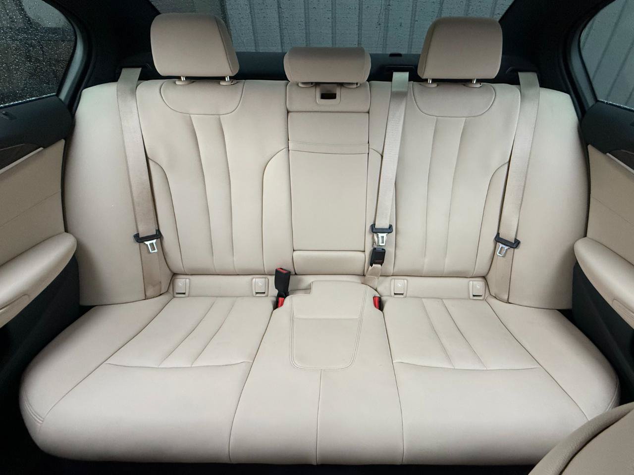 Used 2019 BMW 530i Sedan w/ Convenience Package RWD image 12