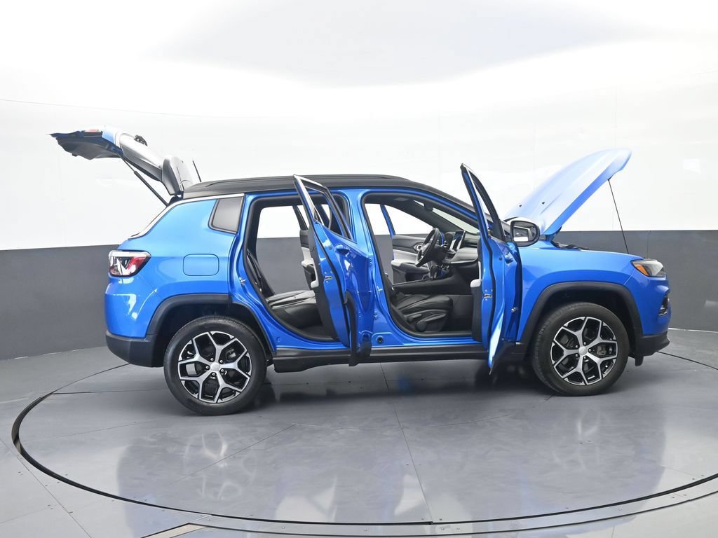 Used 2024 Jeep Compass Limited AWD/4WD image 74