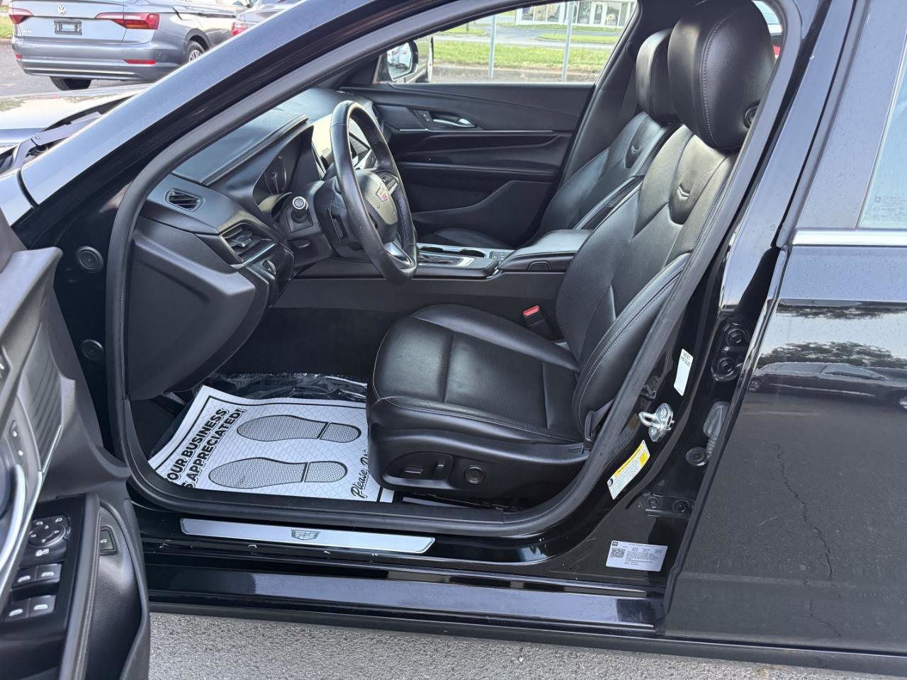 Used 2022 Cadillac CT4 Premium Luxury w/ Climate Package RWD image 8
