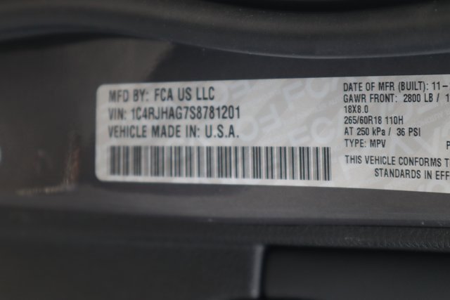 New 2025 Jeep Grand Cherokee Altitude image 27