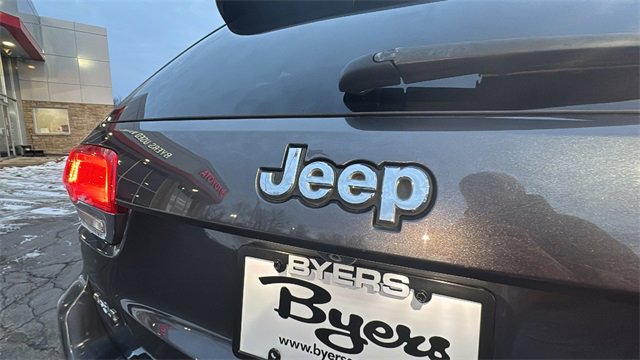 Used 2015 Jeep Grand Cherokee Limited image 32