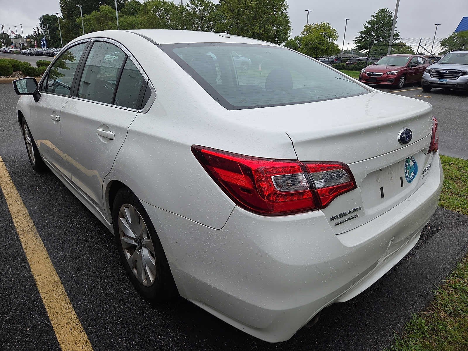 Used 2015 Subaru Legacy 2.5i Premium AWD/4WD image 4