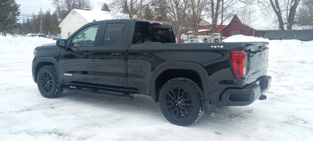 Used 2020 GMC Sierra 1500 Elevation w/ Elevation Value Package image 5