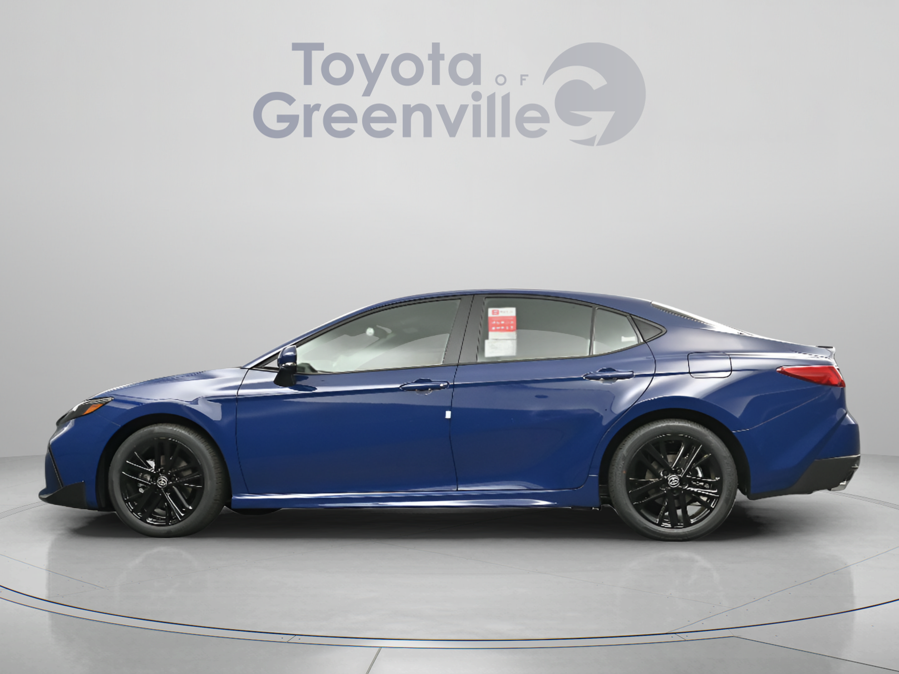 New 2026 Toyota Camry SE FWD image 5