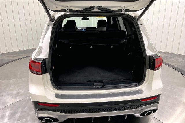 Used 2021 Mercedes-Benz GLB 35 AMG 4MATIC image 38