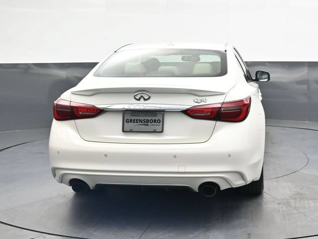 Used 2018 INFINITI Q50 Luxe w/ Essential Package (3.0T Luxe) RWD image 5