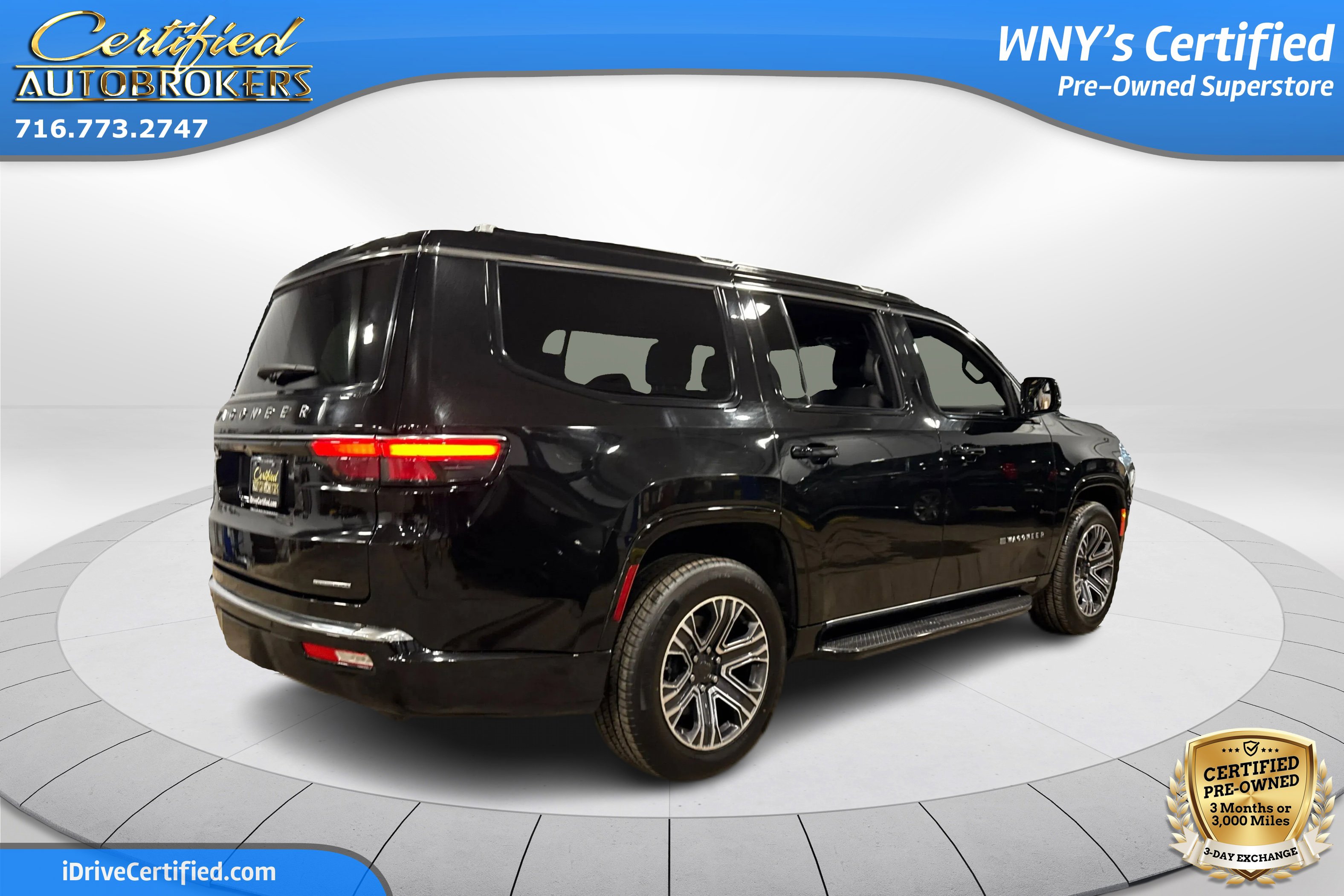 Used 2024 Jeep Wagoneer Series II w/ Flexible Seating Group AWD/4WD image 6