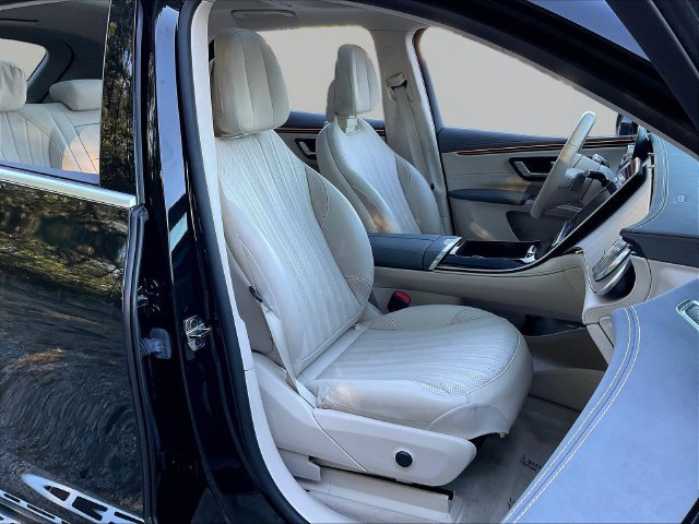 Used 2023 Mercedes-Benz EQS 450+ 4MATIC SUV image 30