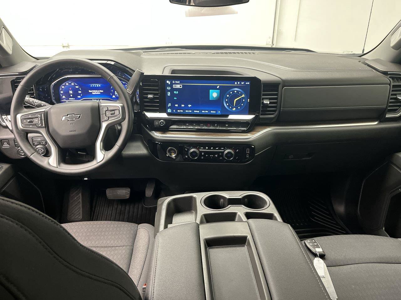 Certified 2023 Chevrolet Silverado 1500 RST w/ LPO, Dark Essentials Package AWD/4WD image 4