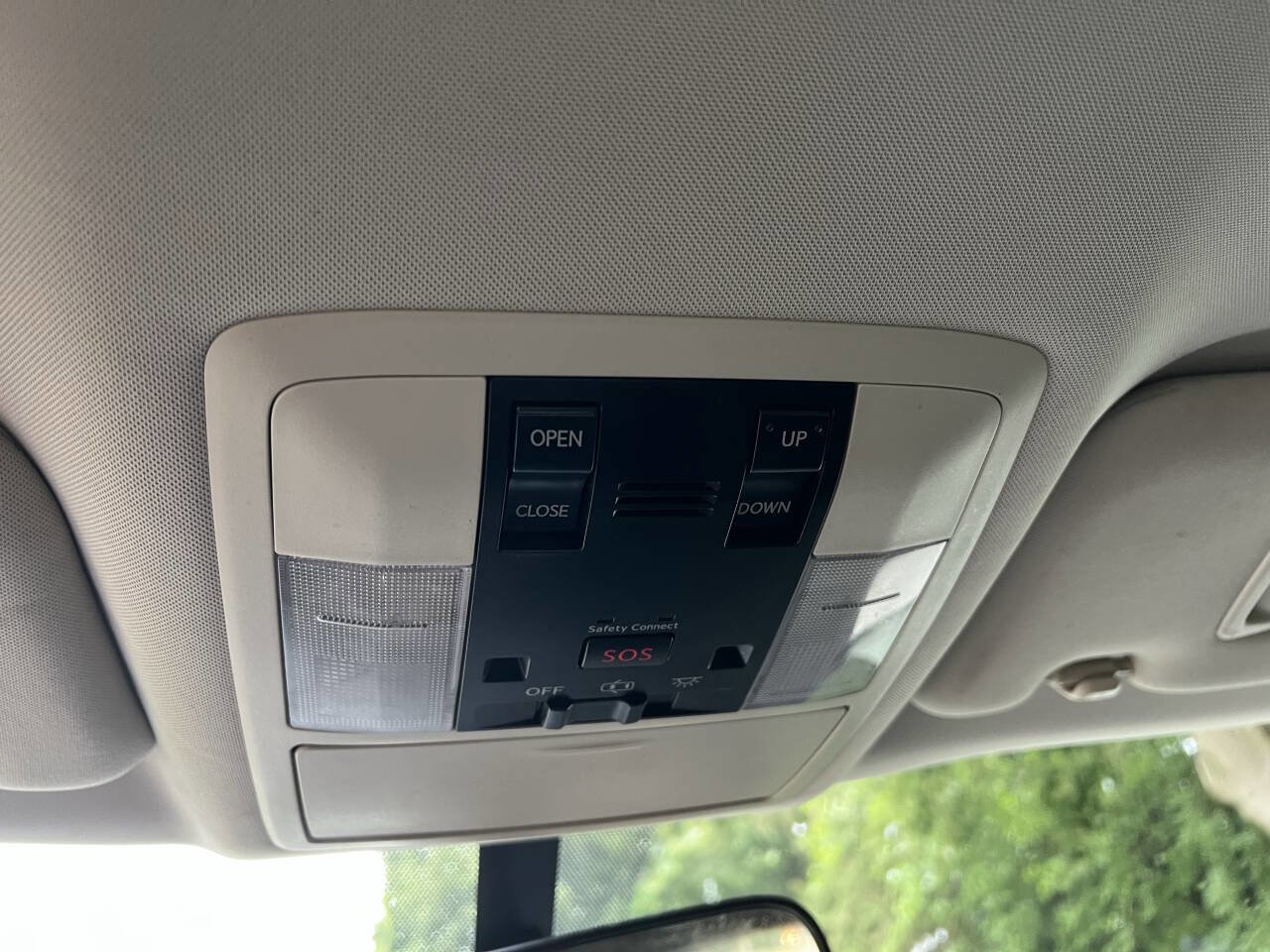 Used 2015 Lexus CT 200h Base 4dr Hatchback image 14