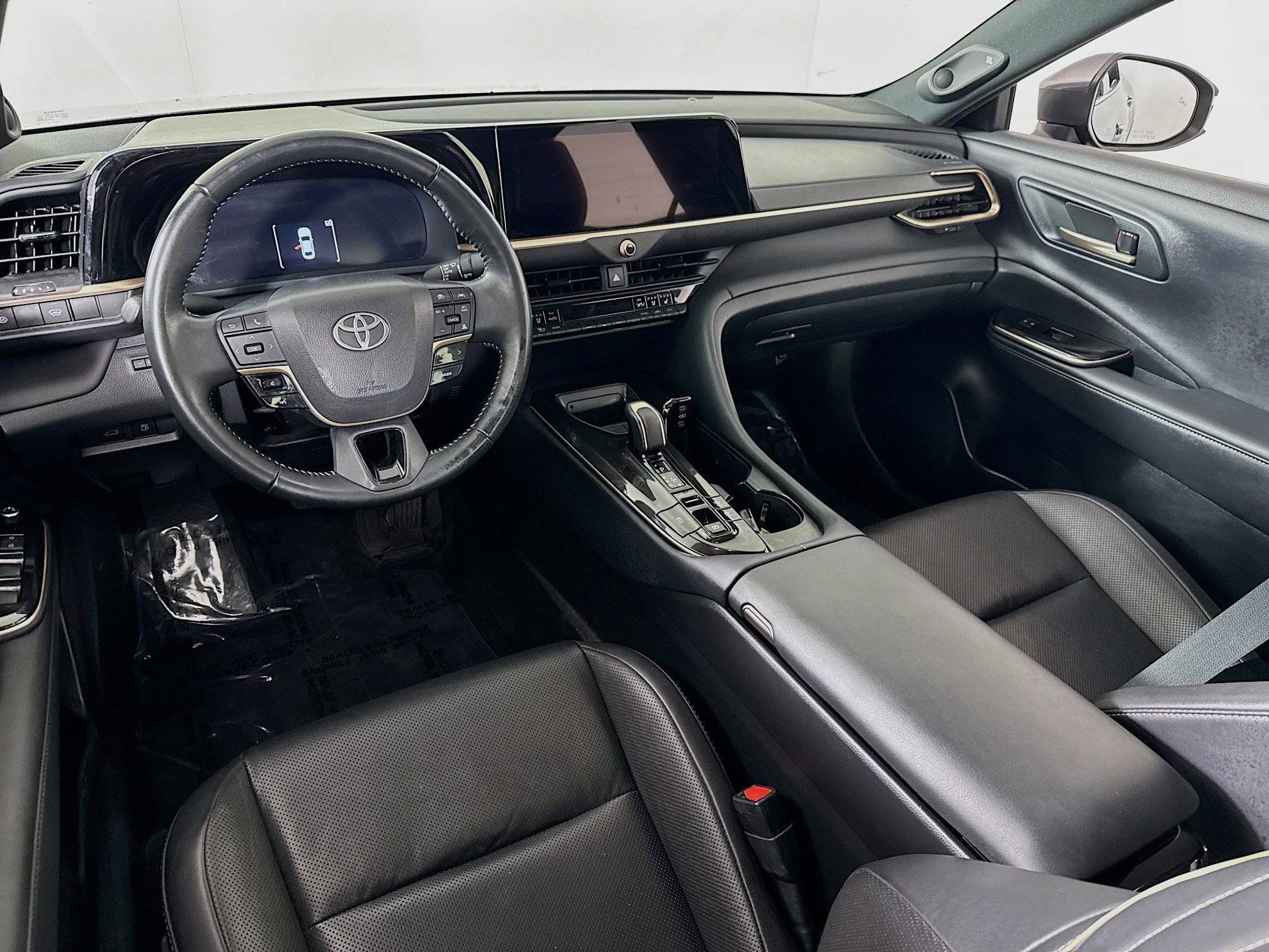Certified 2024 Toyota Crown Limited image 19