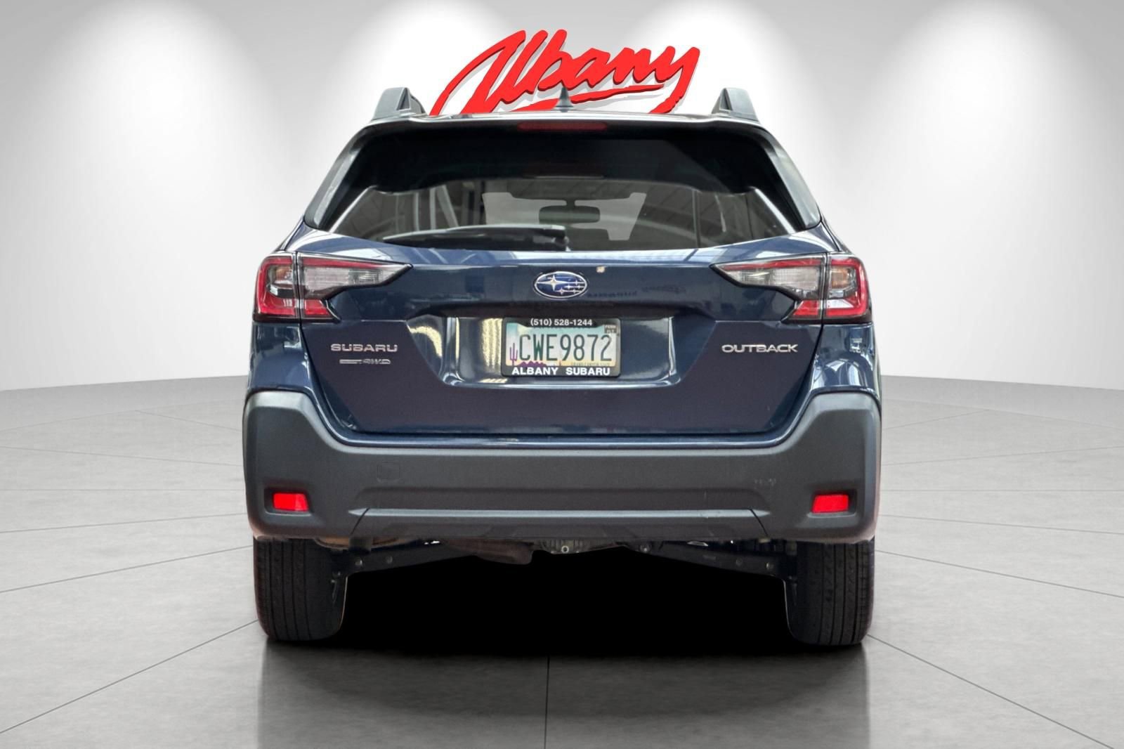 Used 2025 Subaru Outback Premium image 5