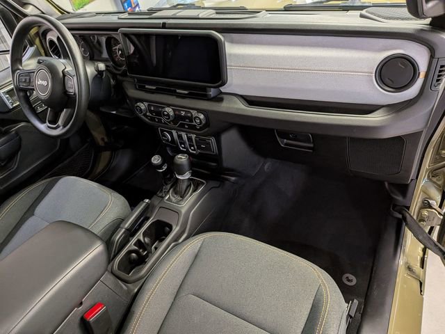 Certified 2025 Jeep Wrangler Sport image 18