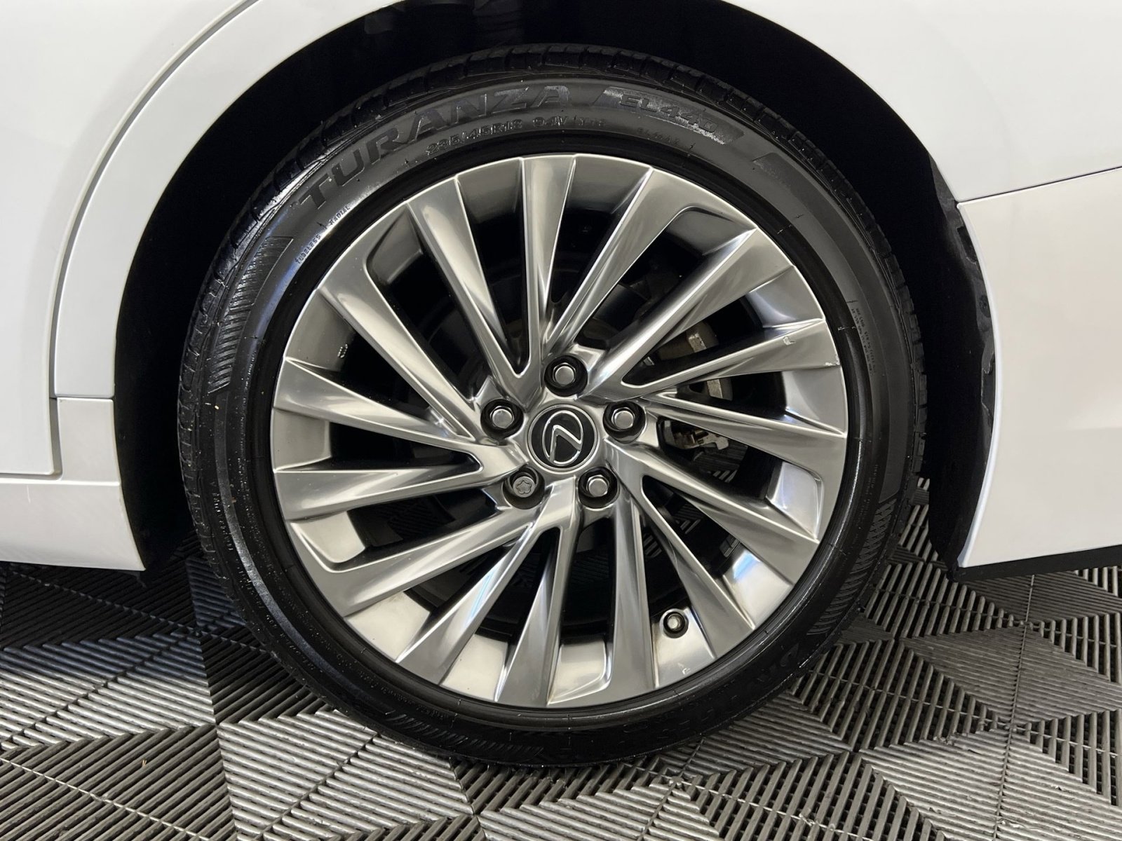 Used 2022 Lexus ES 350 Ultra Luxury image 12